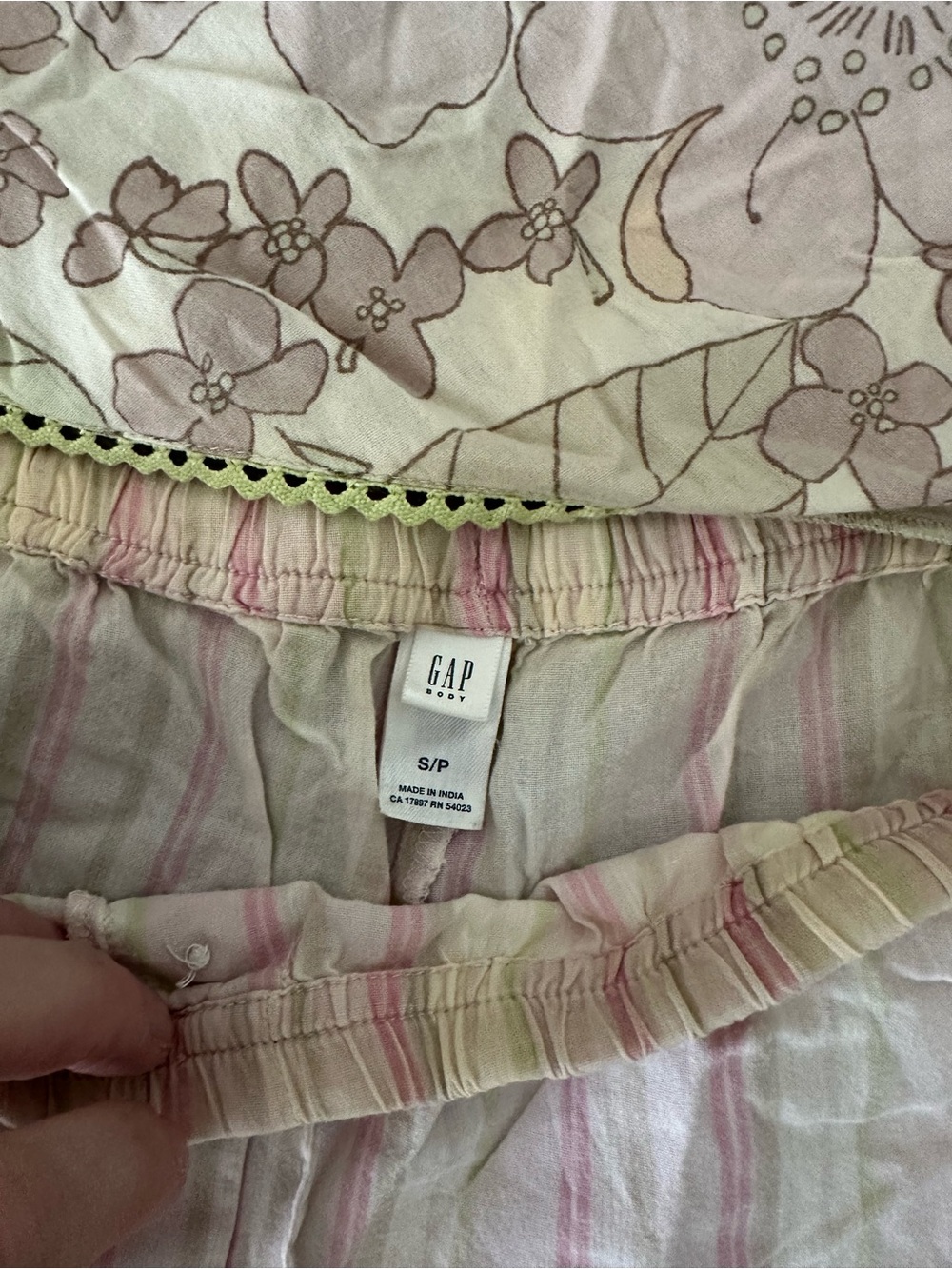 Soft Pink Floral Cami & Shorts Pajama Set with Green Trim - Picture 3 of 4